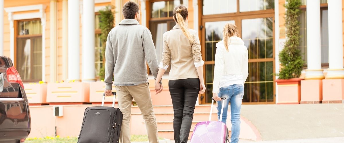 Otel Rezervasyonunda Gizli İndirimler Nasıl Bulunur?
