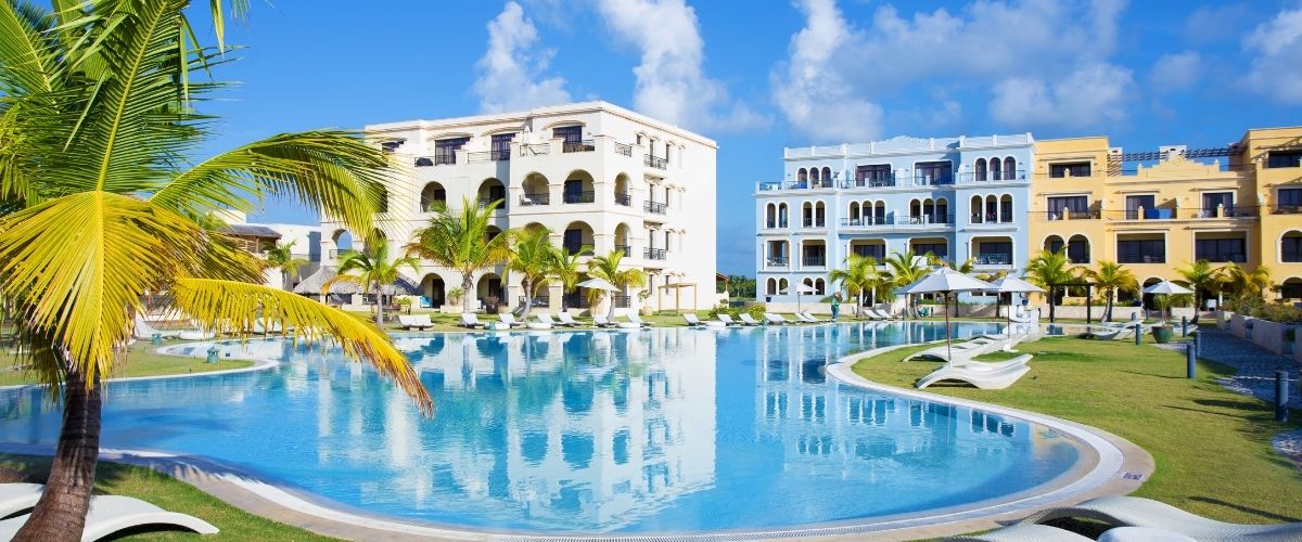 Antalya'nın Tatil Cennetleri: Her Zevke Uygun Bir Belde Sizi Bekliyor!
